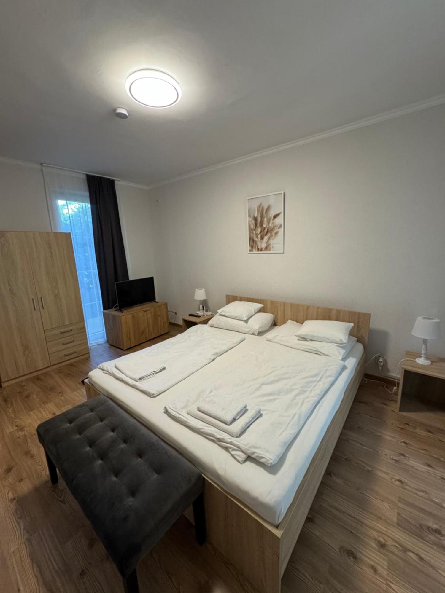 Blathy Apartman Siófok Eksteriør billede